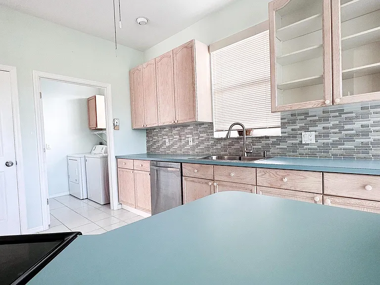 4873 Orange Tree Pl — Photo 22