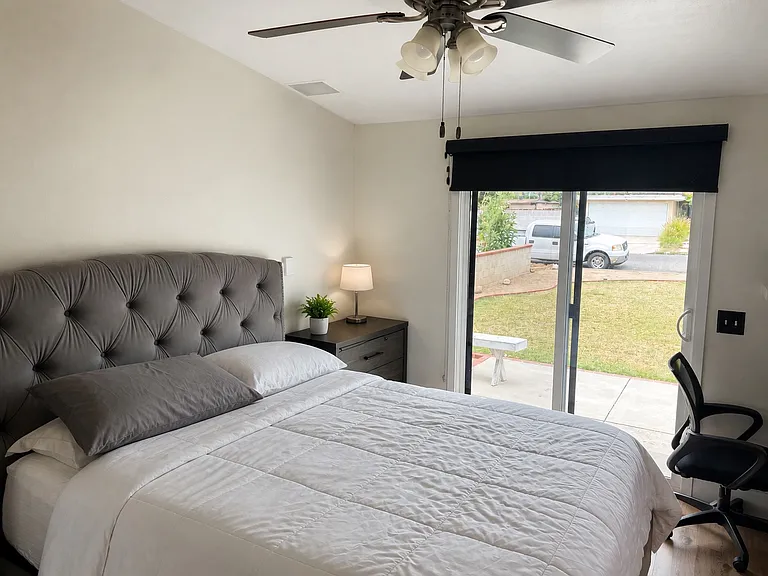 524 E Navilla Pl — Photo 9