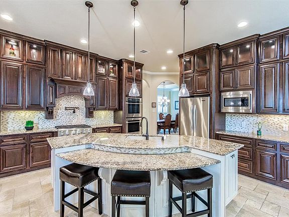 5th image of 6102 Pepper Trail Ln