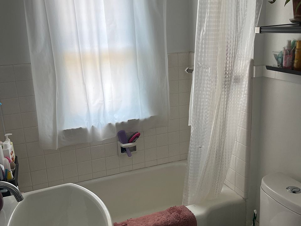 1st image of 2413 31st Ave S