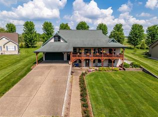 205 Hickman Dr, Bowling Green, MO 63334