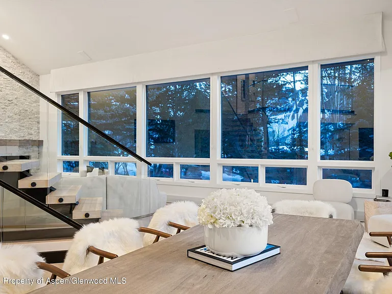 75 Bennett Ct — Photo 17