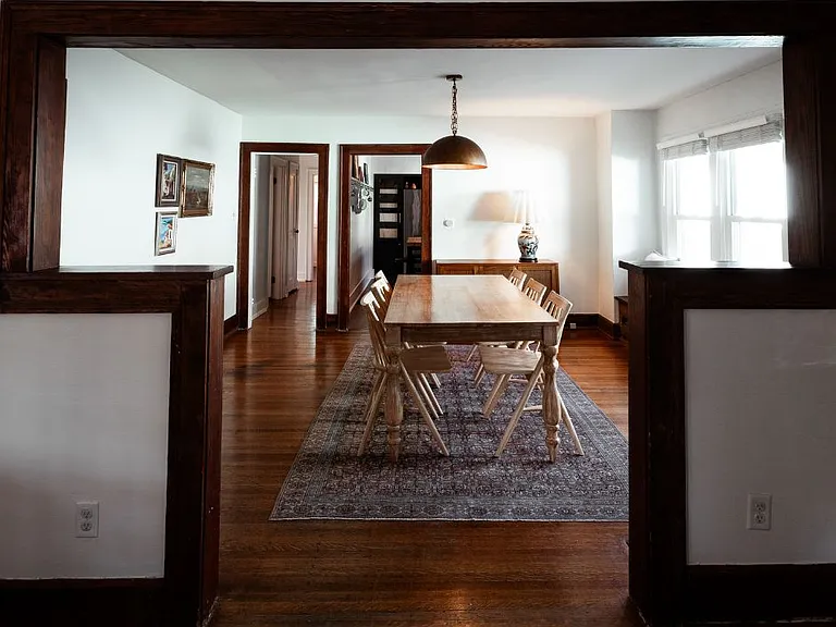 5124 E Walnut St — Photo 2