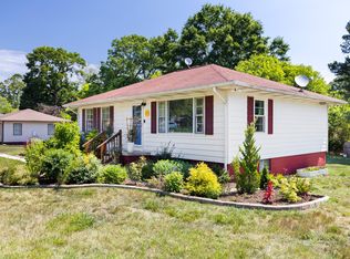 523 Central Ave, Hillsborough, NC 27278