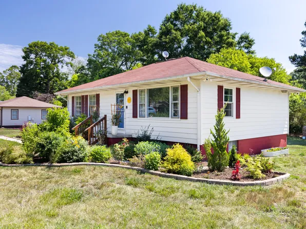 523 Central Ave, Hillsborough, NC 27278
