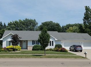 1502 Pendleton Rd, Neenah, WI 54956