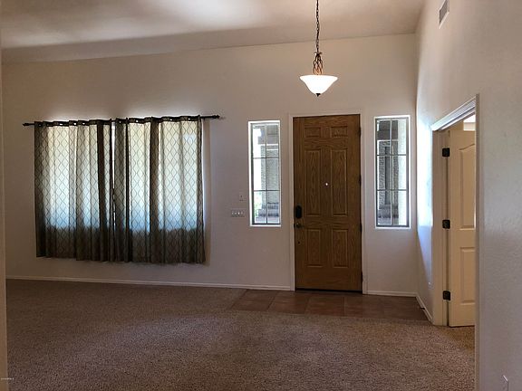 5th image of 11818 N 143rd Ave