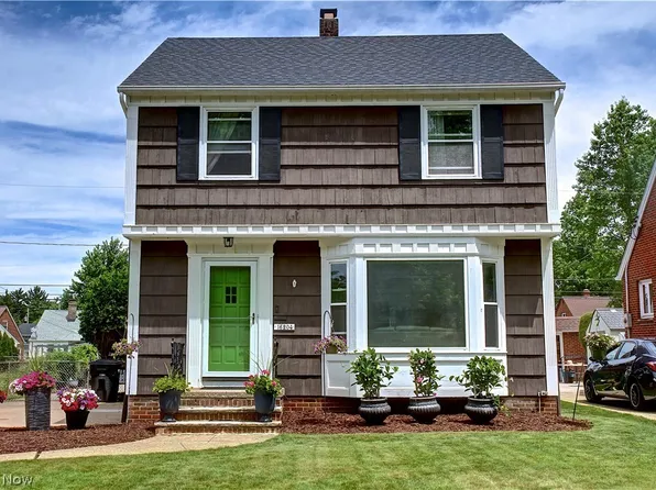 16204 W Park Rd, Cleveland, OH 44111