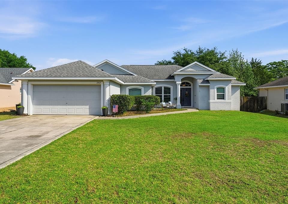 1st image of 2505 Carmel Ln