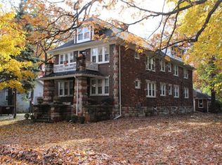 229 Fielding St, Ferndale, MI 48220