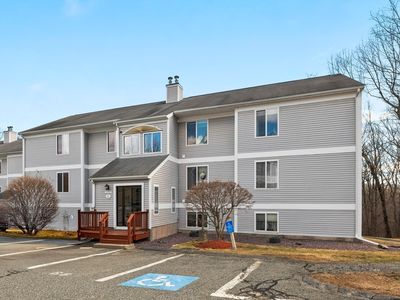330 Sunderland Rd UNIT 69, Worcester, MA, 01604