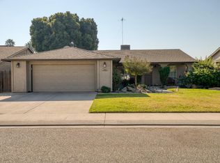3904 Hollywood Dr, Ceres, CA 95307