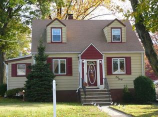 140 Overlook Ave, North Haledon, NJ 07508