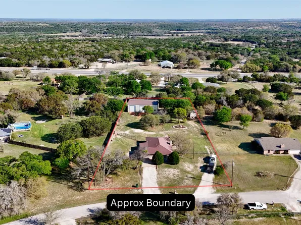 457 CR 3080, Lampasas, TX 78550