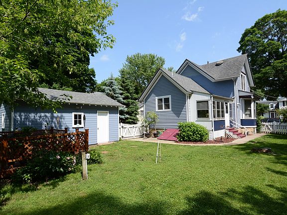 Perfect yard for children, pets and adult fun!