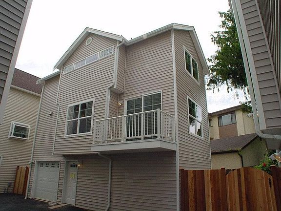 2nd image of 11721 16th Ave NE