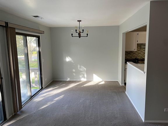 3rd image of 88 Ashcroft Ln Unit B2