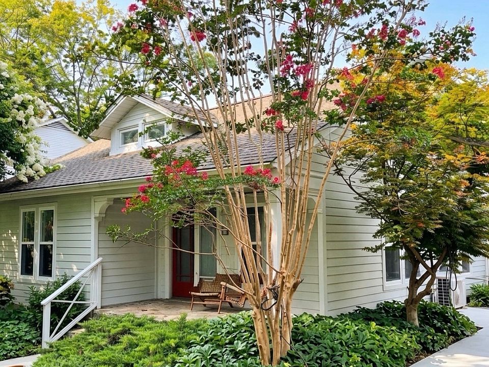 1st image of 4608 Dakota Ave