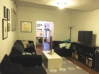 Rented by Moises Farhart, LREB
