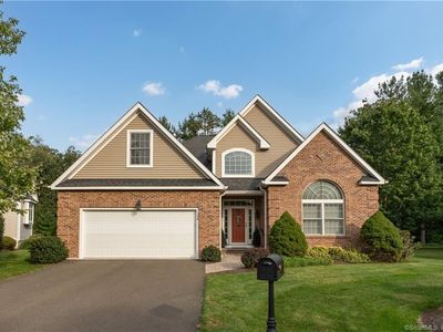 104 Stonegate Court, Cheshire, CT, 06410