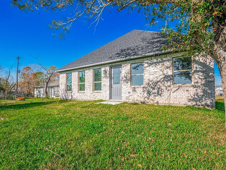 3639 Needville Ave — Photo 6