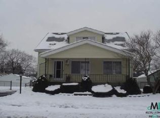 1637 W Troy St, Ferndale, MI