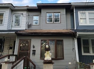 1026 Reeves Ave, Camden, NJ 08105