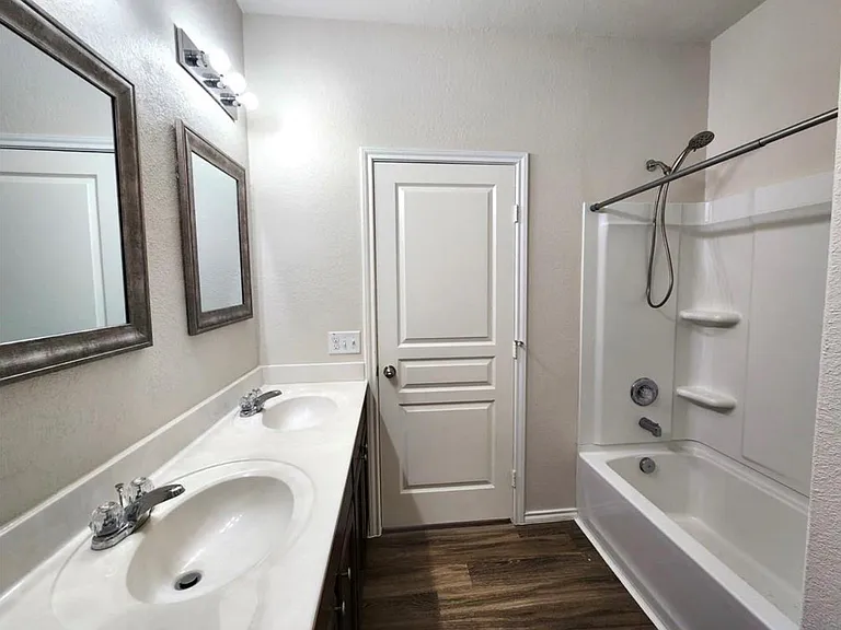 24106 Silver Sunset Ln — Photo 11