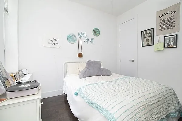 Rented by Brookhaus Capital Inc | media 10