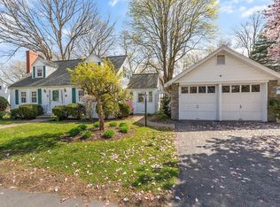 25 Hillview Rd, Westwood, MA 02090