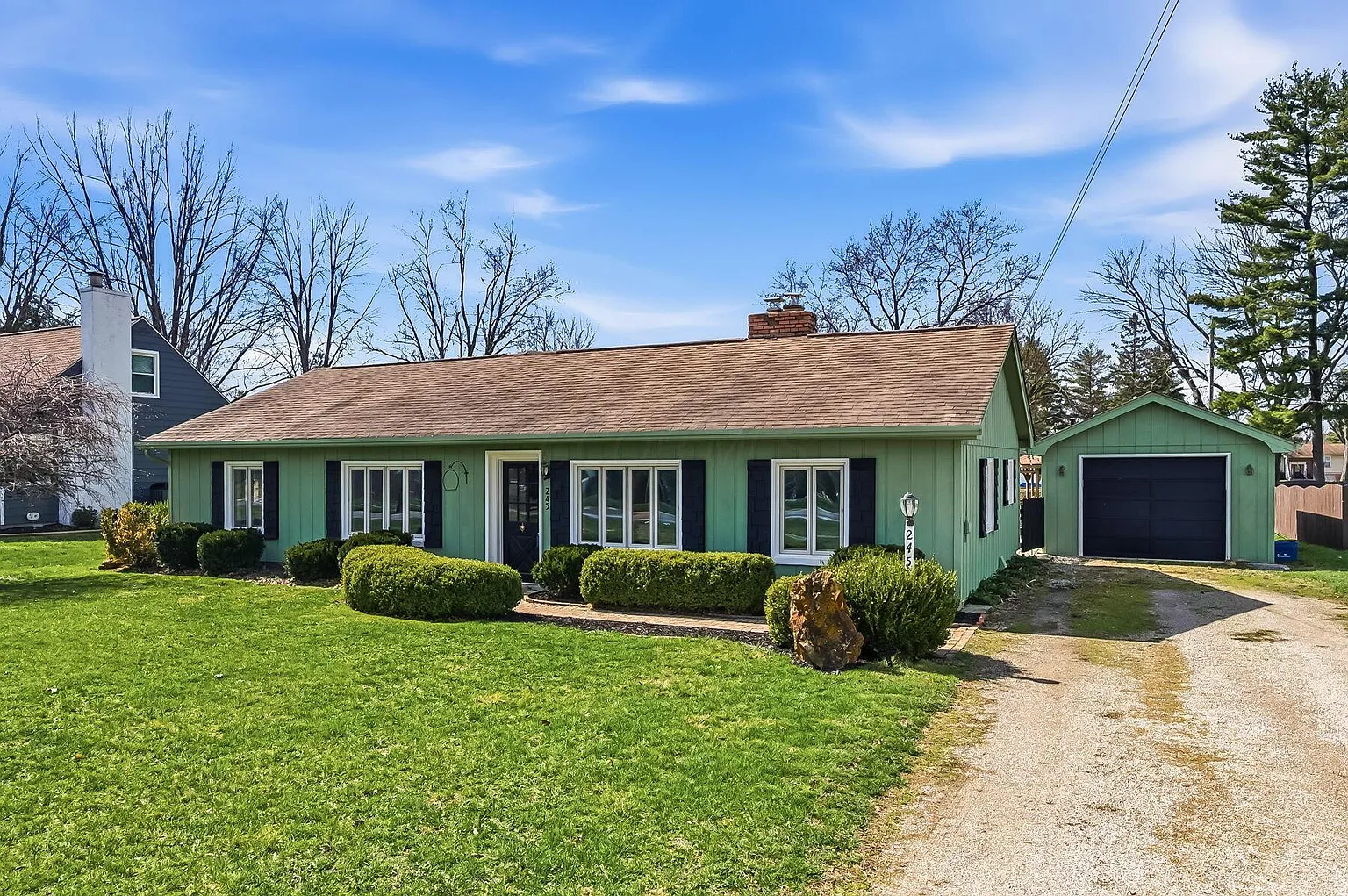 245 Troy Rd photo 1