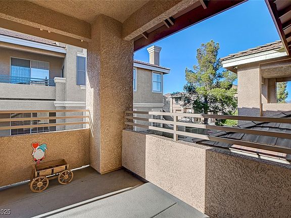 4th image of 9901 Trailwood Dr APT 2007