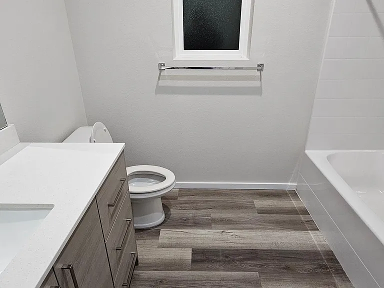 Spacious bathroom on Second floor