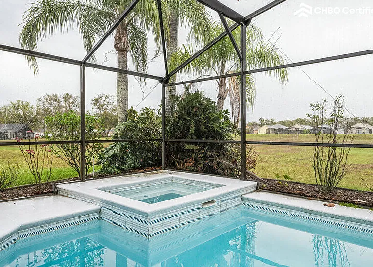 417 Casterton Cir — Photo 3