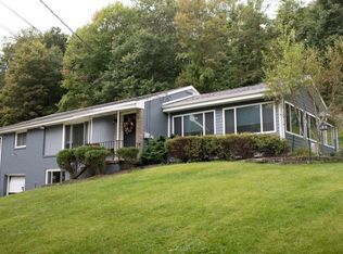 112 Lilac Ln, Valencia, PA 16059