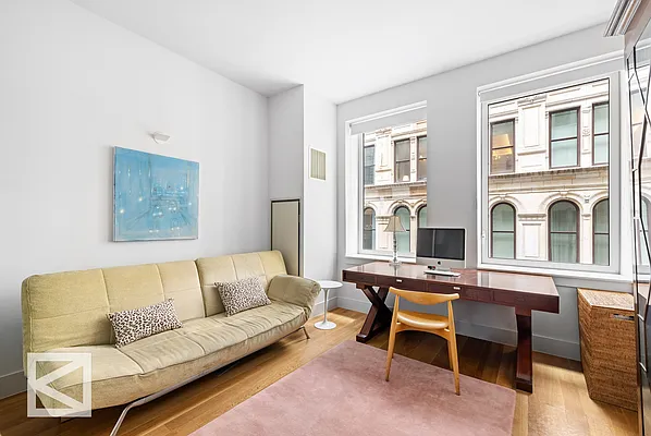 Living room, photo 4