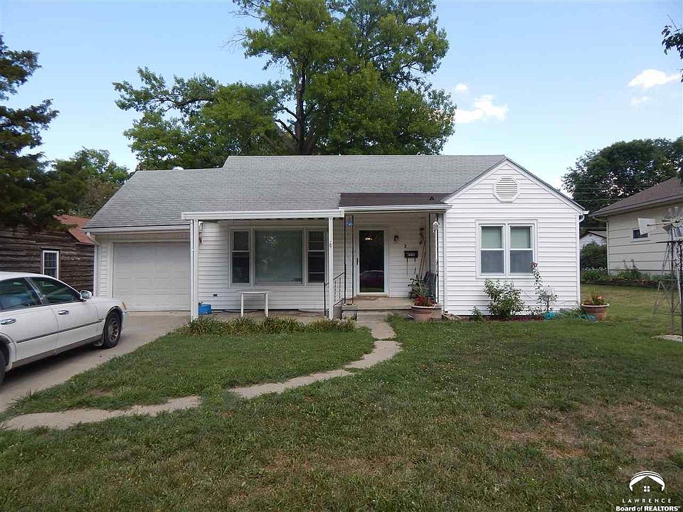 2nd image of 2728 SE Kentucky Ave