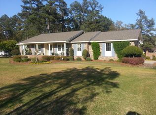 1600 Bennett Cir, Holly Hill, SC 29059