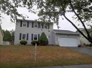 216 Capital Ln, Findlay, OH 45840