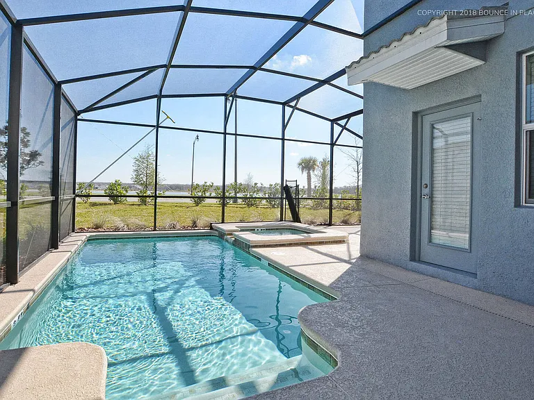 Kings Castle Cir — Photo 13
