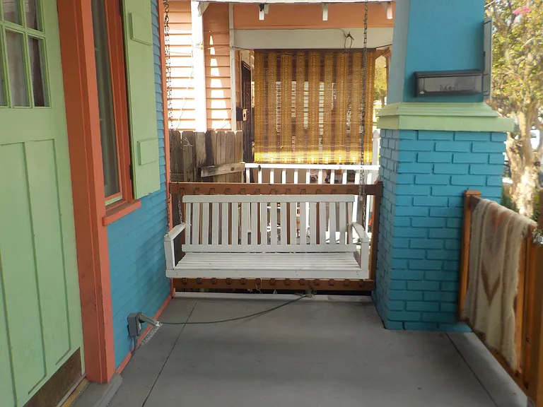 2506 Dabadie St — Photo 2