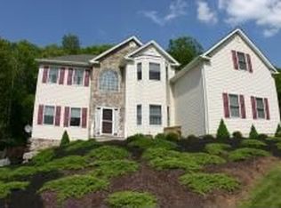 28 Oak Ridge Rd, Washington, NJ 07882