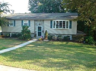 423 Manor St, Ephrata, PA 17522