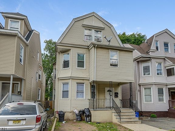 3rd image of 17 N 18th St #2