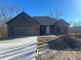 2 Kings Lynn Ln, Bella Vista, AR 72715