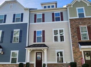 568 Marc Smiley Rd, Chesapeake, VA 23324