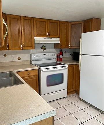 2nd image of 305 City Park Ave APT E
