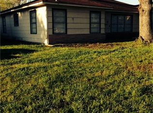 108 W Cleveland St, Baytown, TX 77520