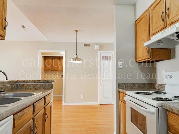 2nd image of 2225 Split Rock Dr #2231