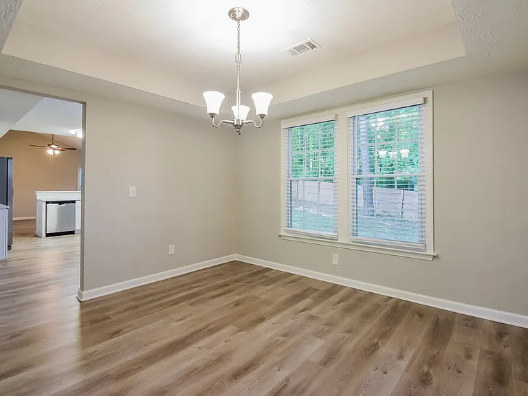 547 Riverbirch Trce — Photo 7